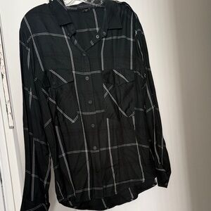 Sanctuary green, black and white button down plaid shirt